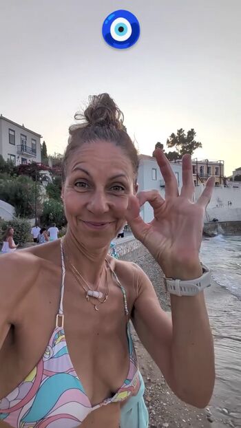 Full leaked Julia bradbury private onlyfans photo