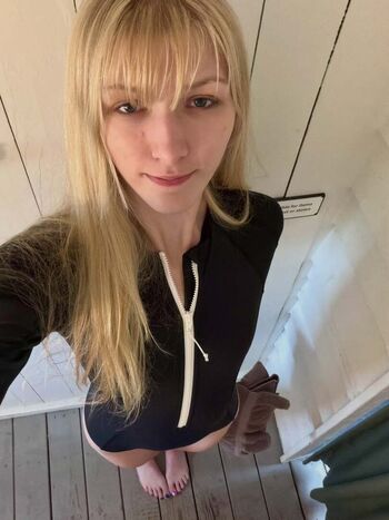 Full leaked Julia fox  page private onlyfans photo