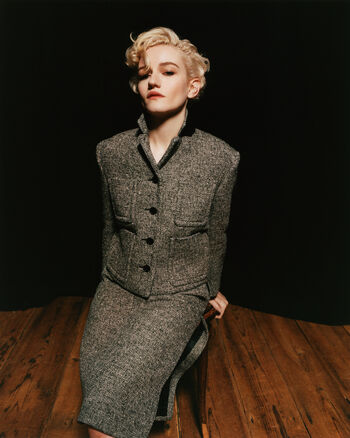 Julia Garner