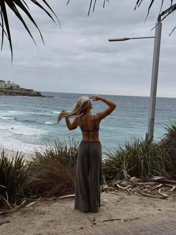 Full leaked Julia hart private onlyfans photo