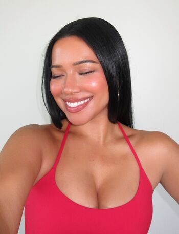 Full leaked Julia kelly page private onlyfans photo