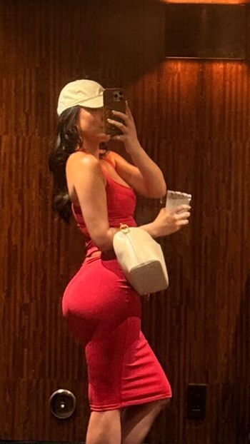 Julia Kelly