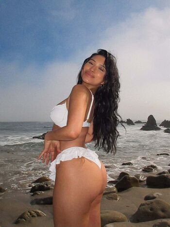 Full leaked Julia kelly page private onlyfans photo