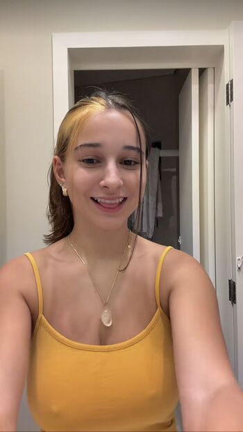 Julia Petroni