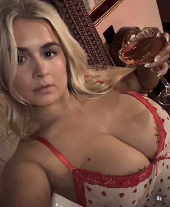 Full leaked Julia vain private onlyfans photo