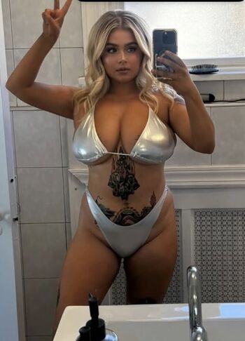 Julia Vain