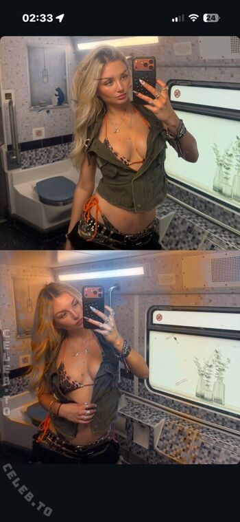 Full leaked Julia wulf page private onlyfans photo