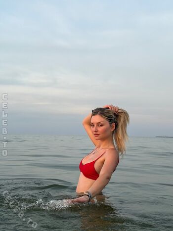 Full leaked Julia wulf page private onlyfans photo