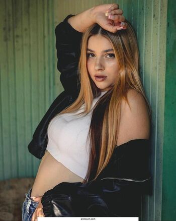 Full leaked Julia zugaj private onlyfans photo