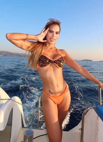 Full leaked Julianaseligmann private onlyfans photo
