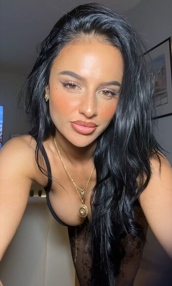Full leaked Julie bacha private onlyfans photo