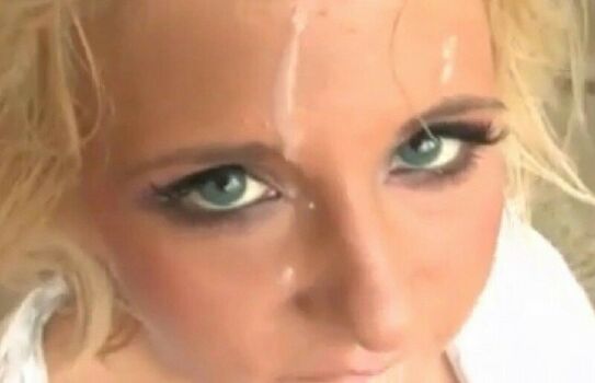 Full leaked Julie books page private onlyfans photo