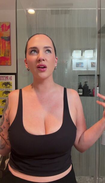 Full leaked Julie ofcharsky private onlyfans photo