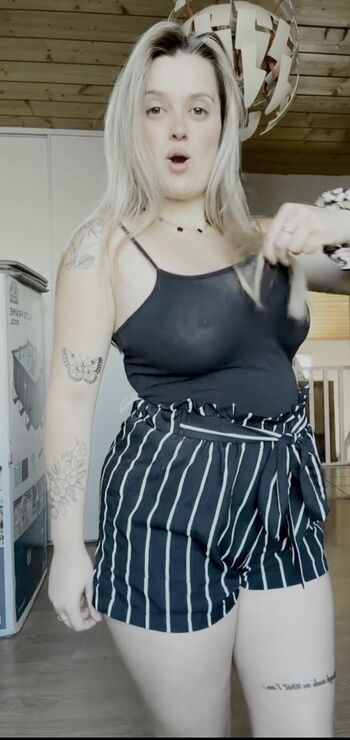 Full leaked Juliedml private onlyfans photo