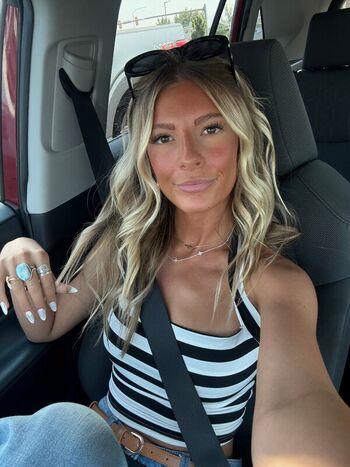 Full leaked Juliehayess private onlyfans photo