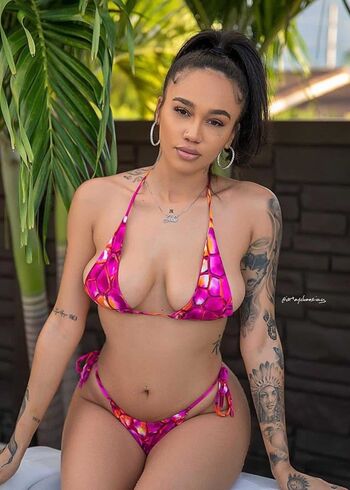 Full leaked Juliekay page private onlyfans photo