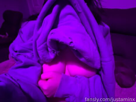 Full leaked Justaminx private onlyfans photo