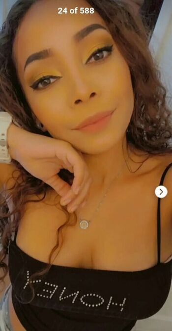 Full leaked Justeena briggs page private onlyfans photo