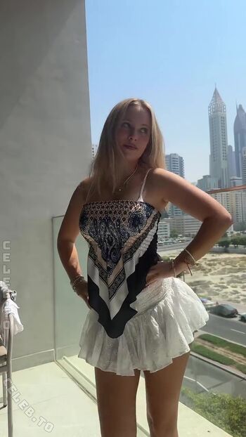 Full leaked Justfranzi x private onlyfans photo