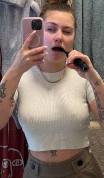 Full leaked Justine olv private onlyfans photo