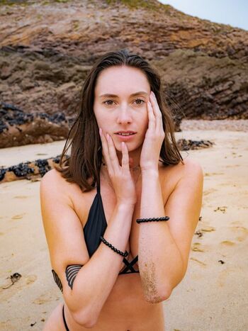 Full leaked Jxlie demoiselle private onlyfans photo