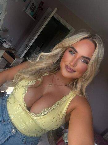 Full leaked Kacey dardis private onlyfans photo