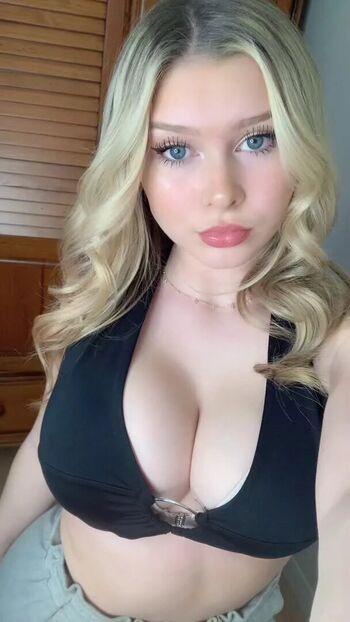 Full leaked Kaena private onlyfans photo