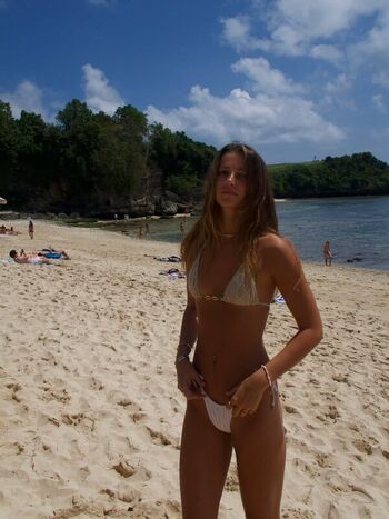 Full leaked Kahlani birchall private onlyfans photo