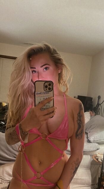 Full leaked Kaialex private onlyfans photo