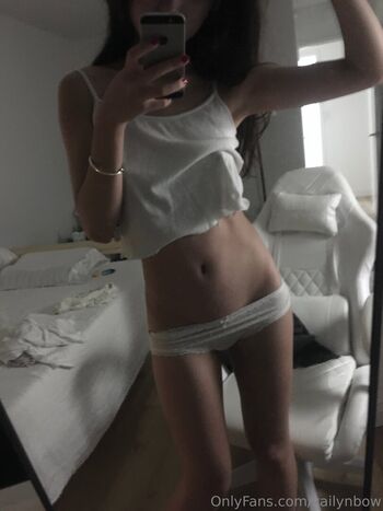 Full leaked Kailynbow private onlyfans photo