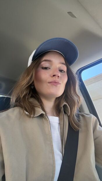 Full leaked Kaitlyn dever private onlyfans photo
