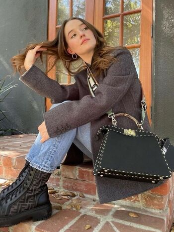 Full leaked Kaitlyn dever page private onlyfans photo