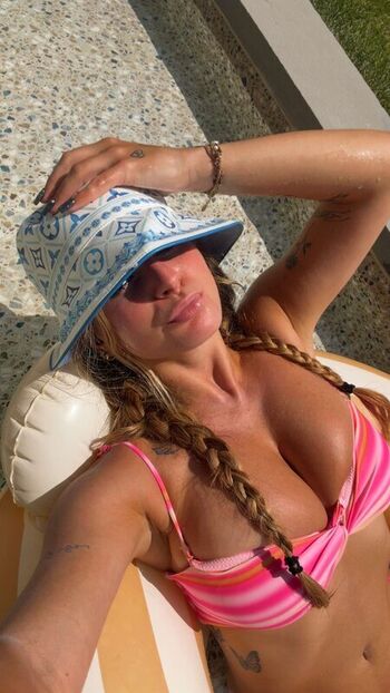 Full leaked Kaitlyn krems page private onlyfans photo