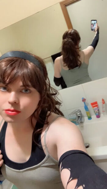 Full leaked Kaitycumcake private onlyfans photo
