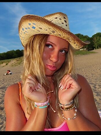 Full leaked Kaleigh kehrwecker private onlyfans photo