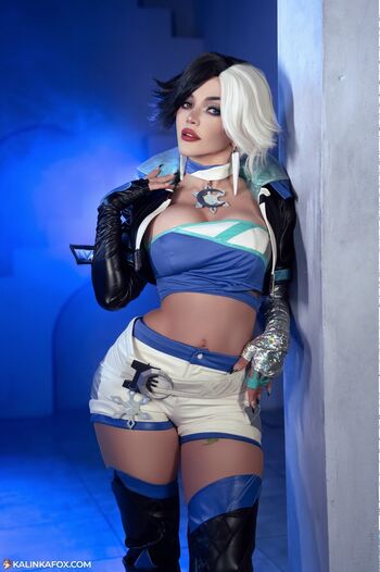 Full leaked Kalinka fox page private onlyfans photo