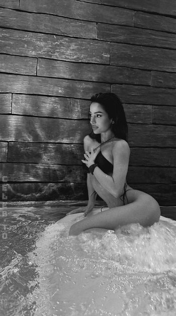 Full leaked Kama oxi private onlyfans photo