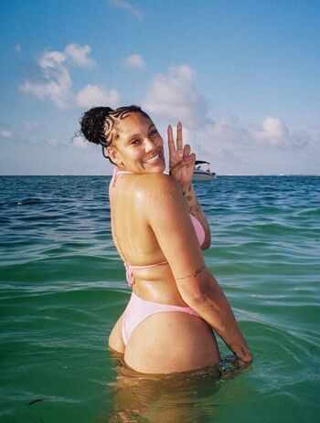 Full leaked Kamilla cardoso private onlyfans photo