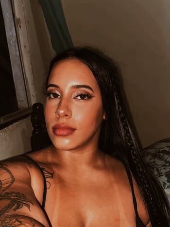 Full leaked Kamy private onlyfans photo