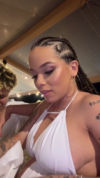 Full leaked Kamyla maria page private onlyfans photo