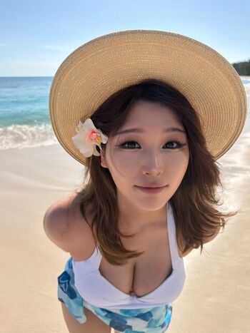 Kang Hee Yoon
