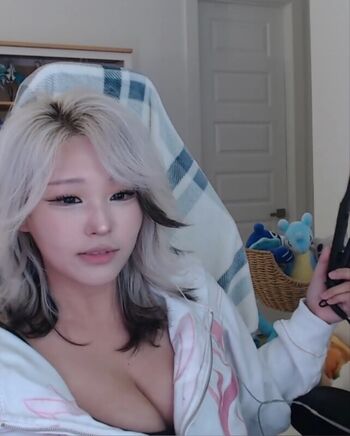 Full leaked Kang hee yoon page private onlyfans photo