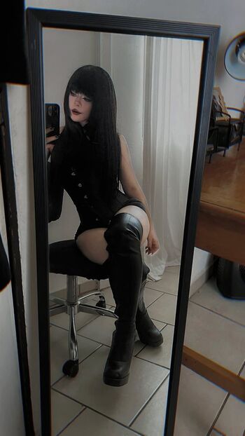 Full leaked Kanonsuzuki private onlyfans photo