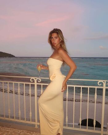 Full leaked Kara del toro page private onlyfans photo