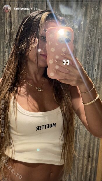Full leaked Karin bearpark page private onlyfans photo