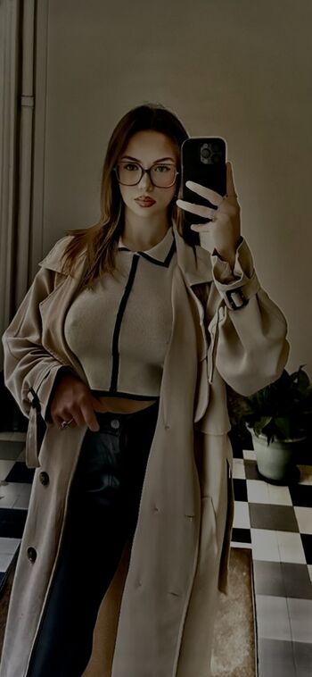 Full leaked Karla stnn private onlyfans photo