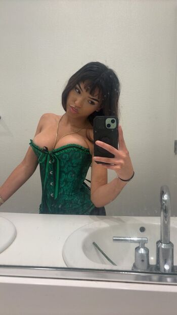 Full leaked Karlablairr private onlyfans photo