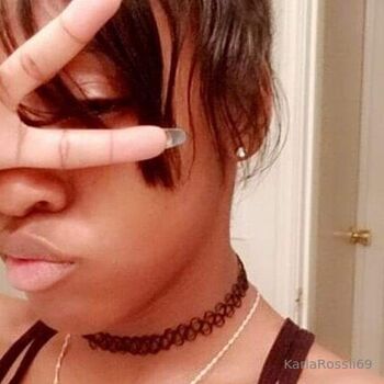 Full leaked Karlaj private onlyfans photo