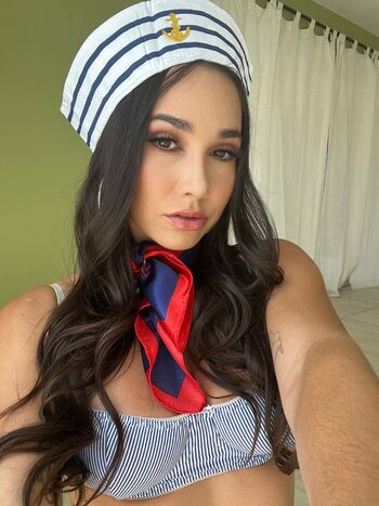 Karlee Grey