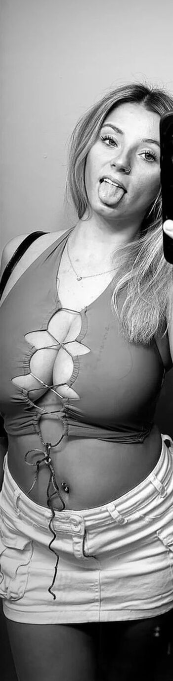 Full leaked Karli brong private onlyfans photo